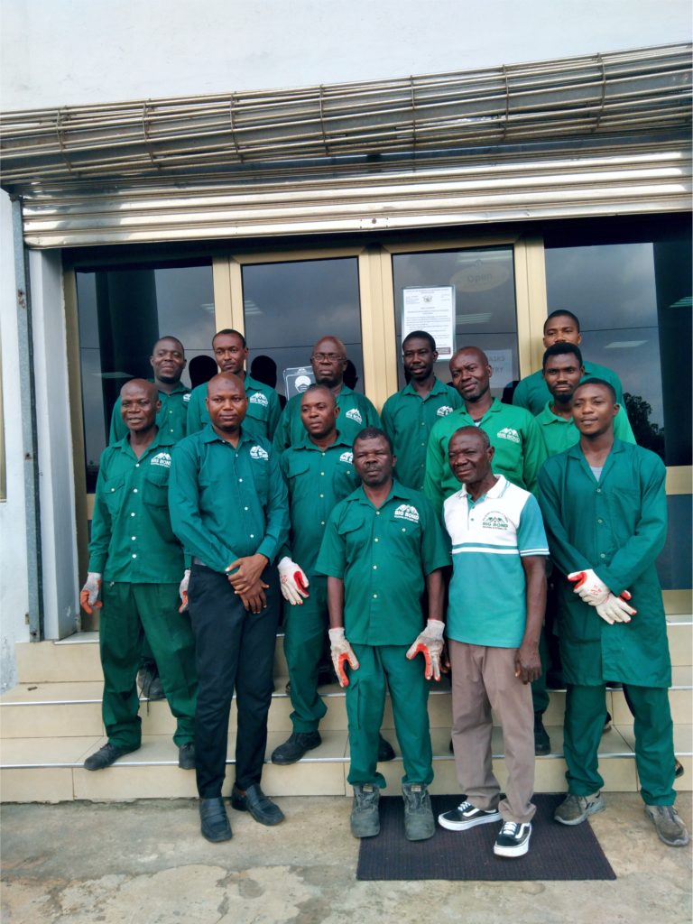 Staff 09